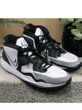 Nike Kyrie Infinity Men's Size 14 Mid Top Shoes White Leather Worn Twice